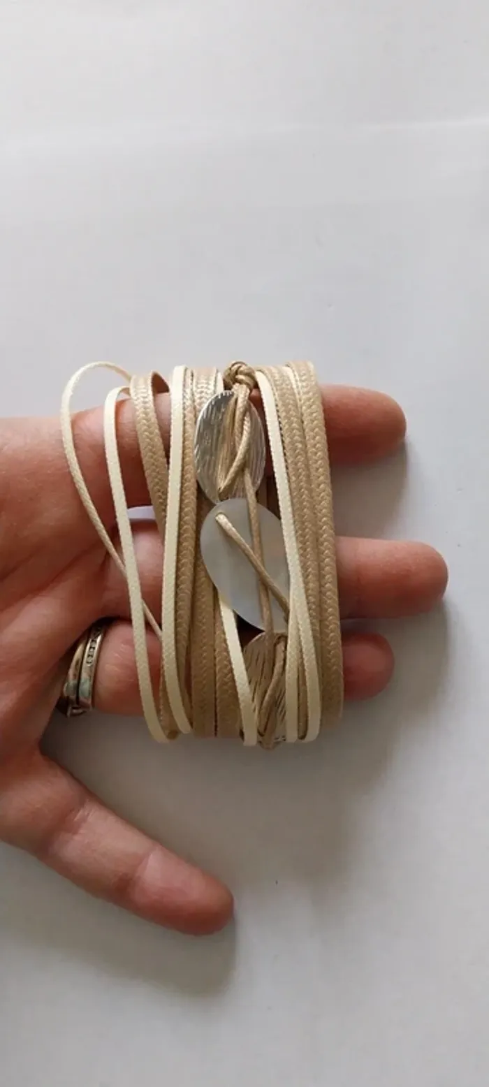 Bracelet manchette fantaisie neuf