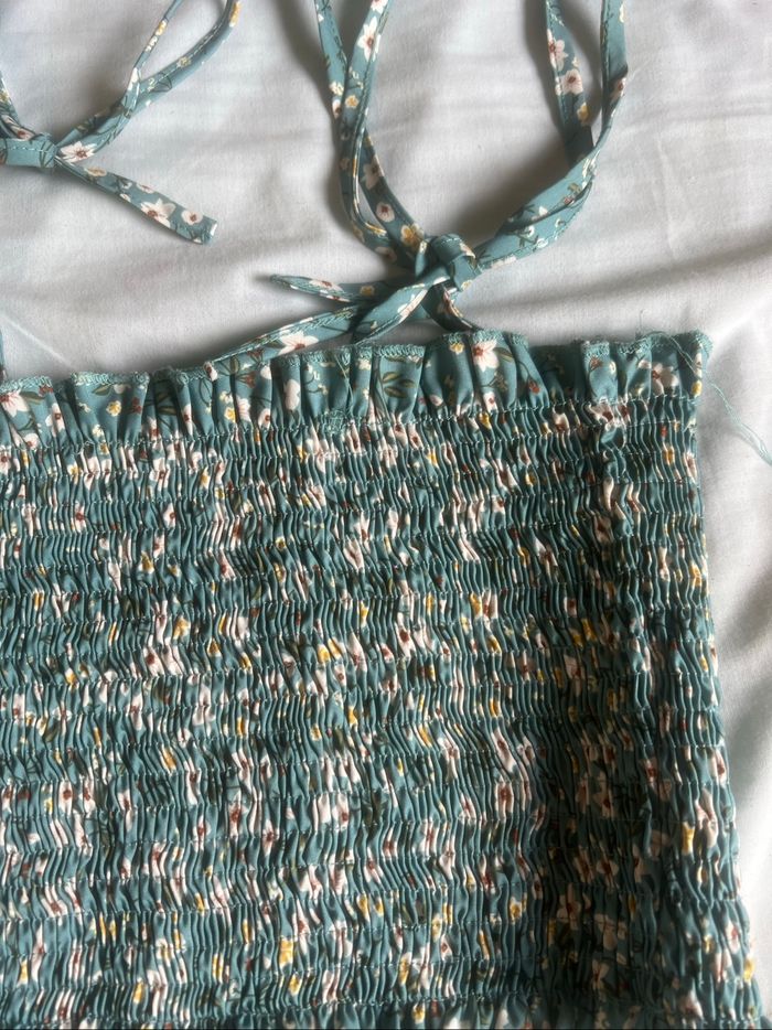 Crop top vert à fleurs SHEIN — taille 36 - photo numéro 4