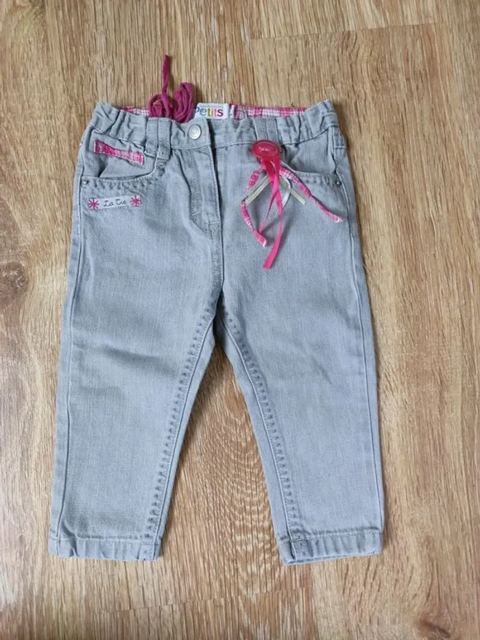 Lot de 2 jeans 18 mois - photo numéro 6