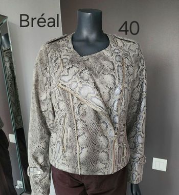 Sublime perfecto femme,  taille 40.