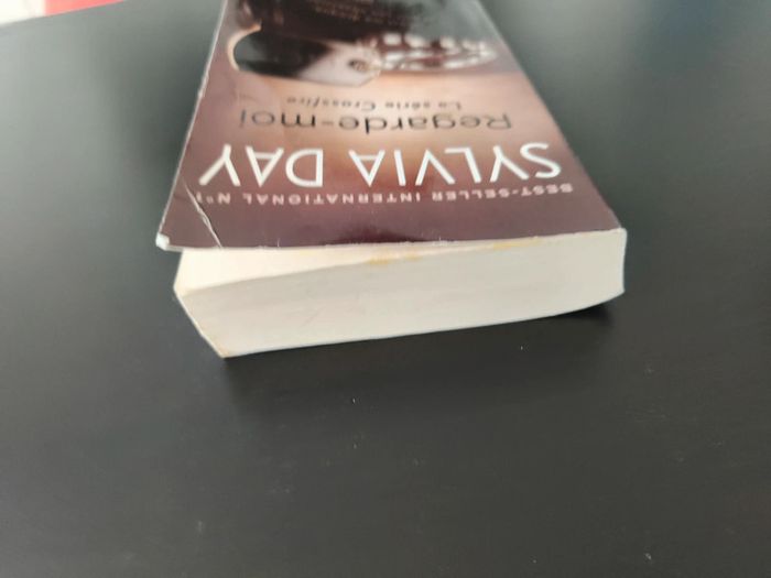 Livre Sylvia Day Regarde-moi - photo numéro 6