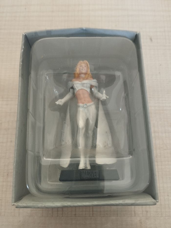 Figurine Marvel Emma frost en plomb