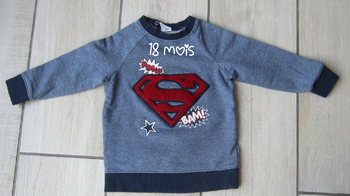 Sweat shirt theme superman