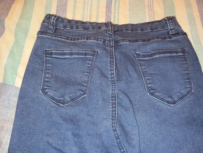 Jeans 👖 slim TBE taille S de marque Shein - photo numéro 2