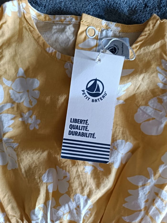 Combishort Petit Bateau neuve bébé fille - photo numéro 3