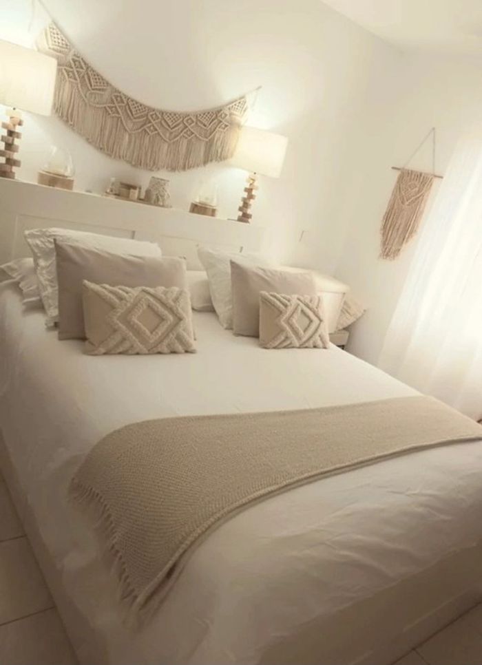 Magnifique parure de lit 100 % coton lavé blanc cassé