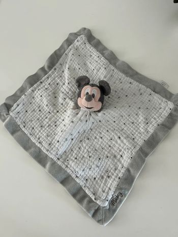 Doudou plat Mickey