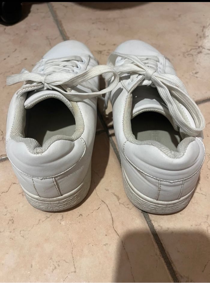 Baskets taille 36 - photo numéro 3