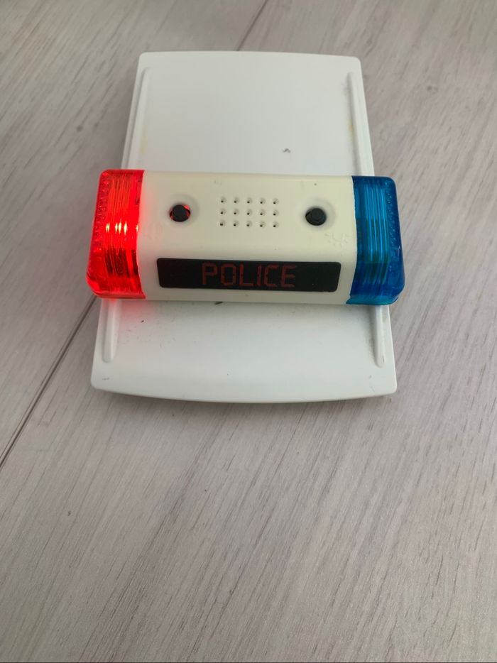 Voiture de police Playmobil (Plus de son) - photo numéro 9