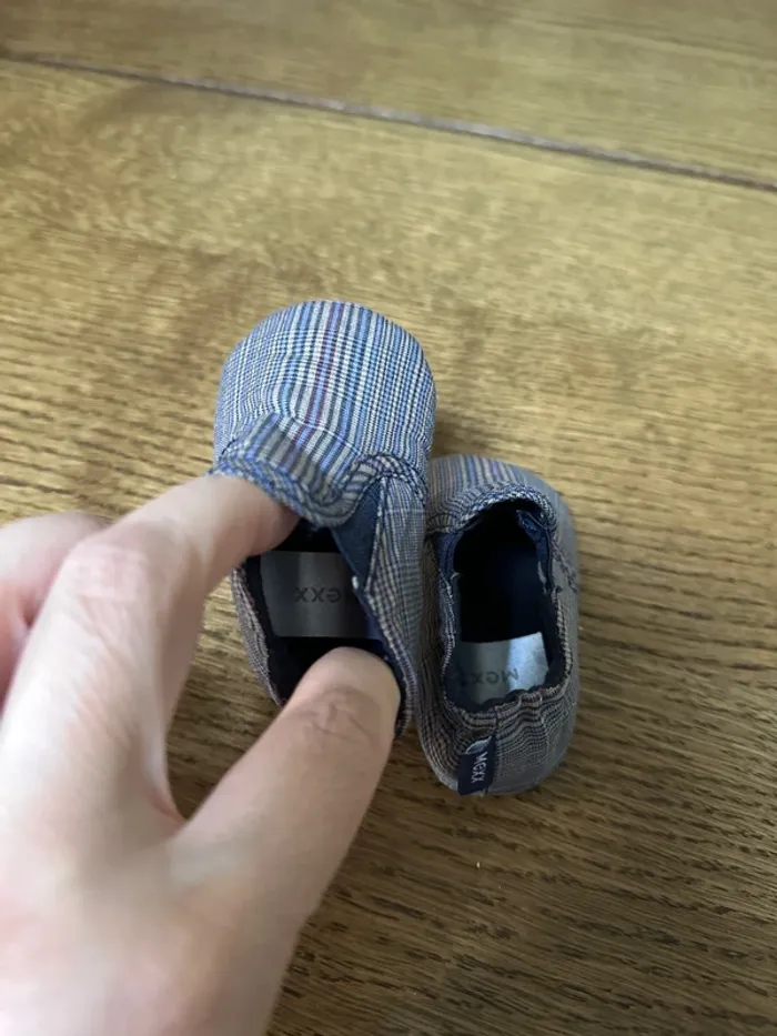 Petits chaussons Mexx style charentaises - photo numéro 4