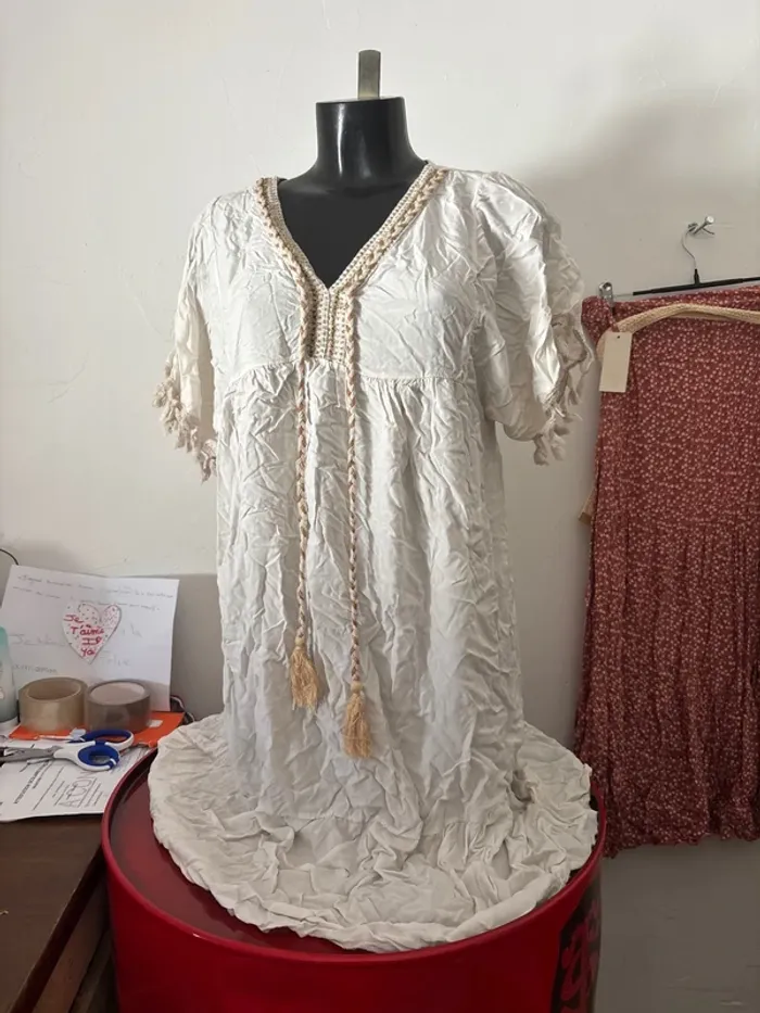 Robe Femme, 485