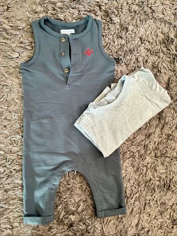 Ensemble salopette et t-shirt marches longues