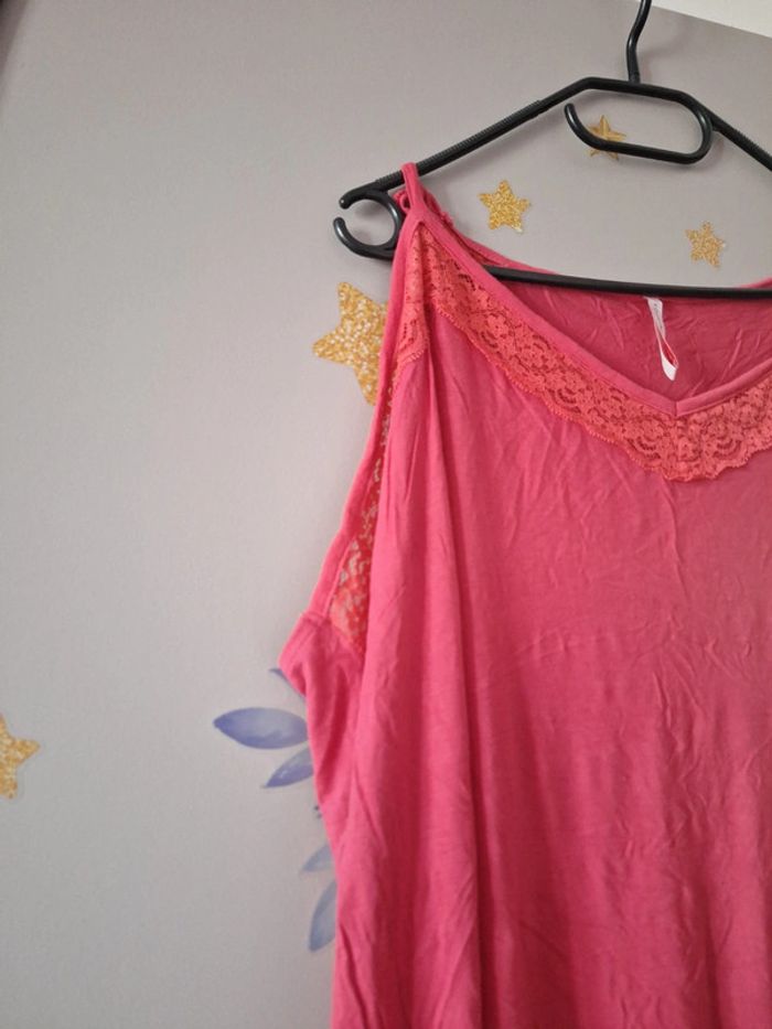 Débardeur très bon état - photo numéro 4