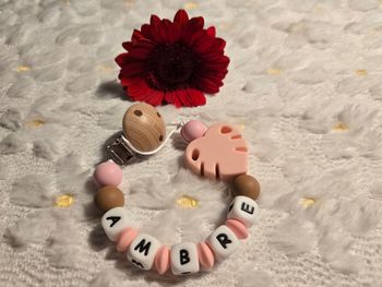 Attaches tétine silicone 