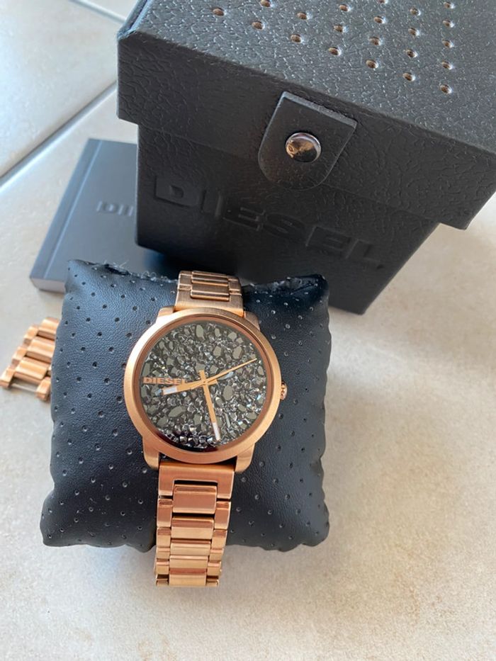 Montre femme cuivre Diesel - photo numéro 6