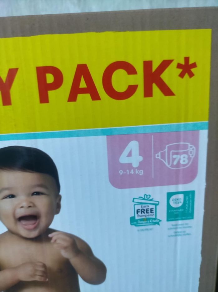 Lot couches pampers harmonie taille 4 - photo numéro 2