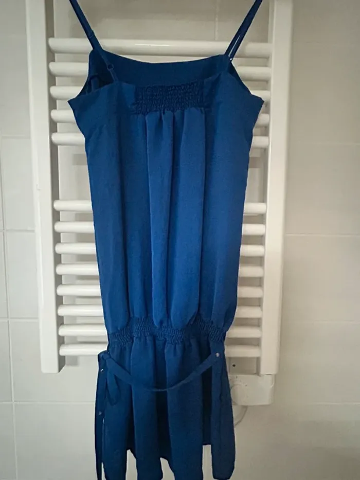 Robe courte Stradivarius - photo numéro 3