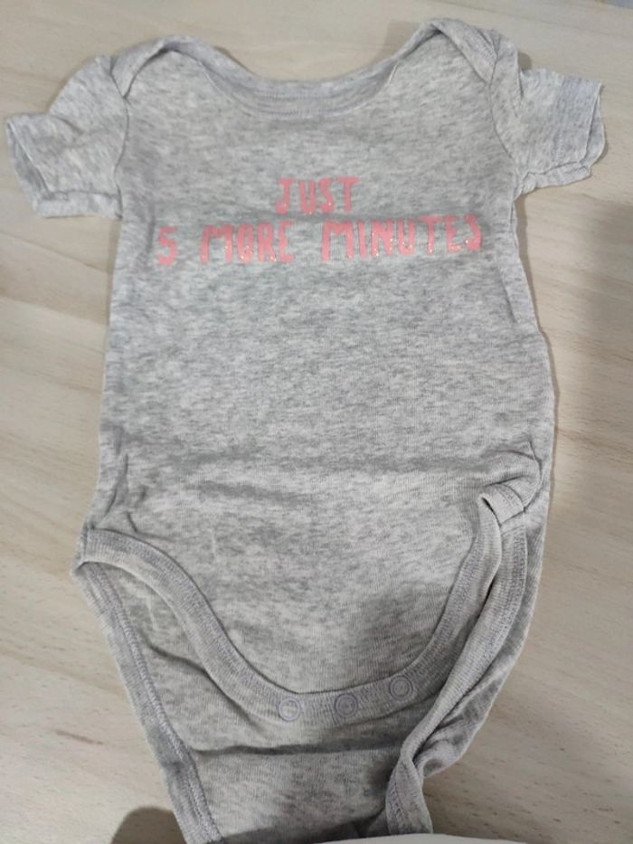 Lot de 2 body pailletés Just 5 more minutes 3 mois - photo numéro 3