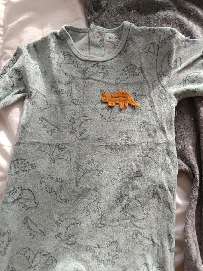 Lot 3 pyjamas Kiabi 12m tbe - photo numéro 2