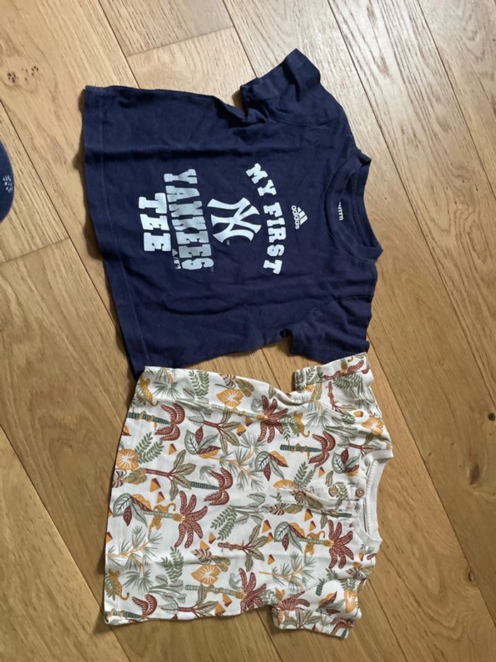 Lot tee shirt 18 mois