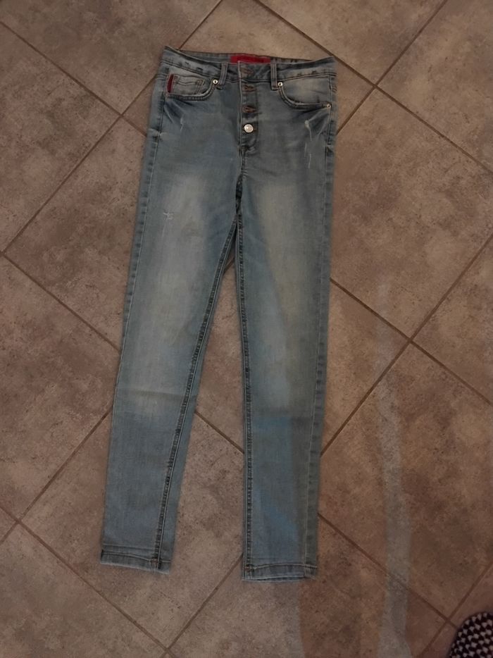 Lot 2 jeans