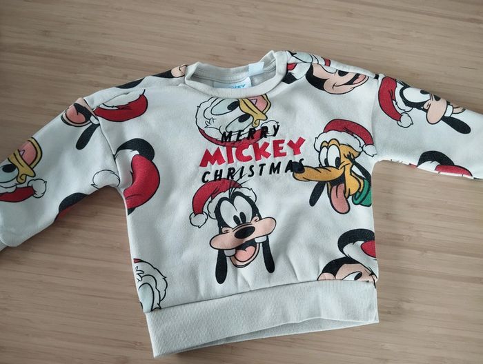 sweat Disney noël 18-24 mois - photo numéro 2