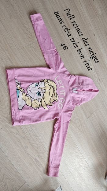 Pull reines des neiges 8ans C &A 