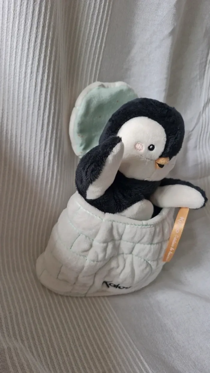 Doudou marionnette  cache cache Pingouin Kaloo - photo numéro 2