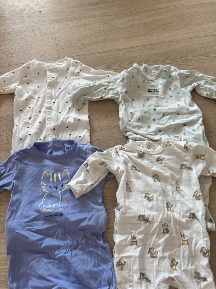 Lot de pyjamas