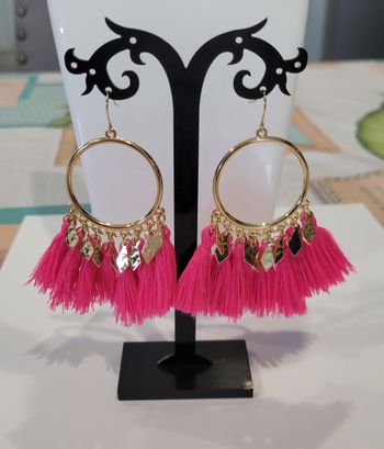 BOUCLES D'OREILLES CREOLES POMPON ROSE FLUO ! NEUF !