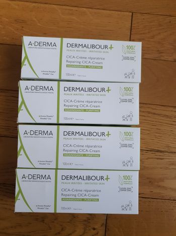 CICA crème réparatrice Dermalibour+ 100mL x 4 tubes