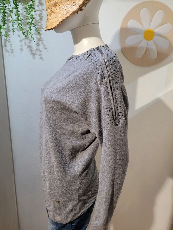 Pull à fermeture épaules - photo numéro 6