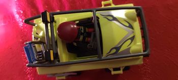 Playmobil la voiture amphibie, aventurier