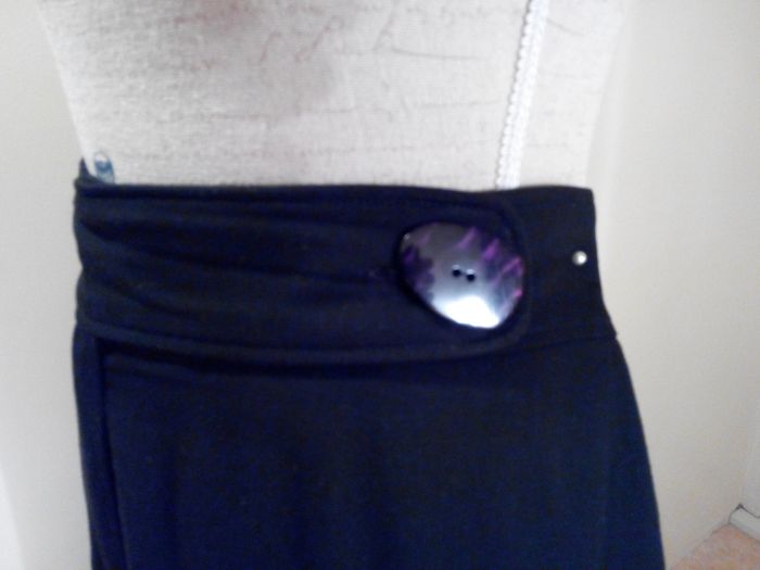 Faby27800 Pantalon femme mi-mollet "Vice versa women" couleur : noir T 42 - photo numéro 2