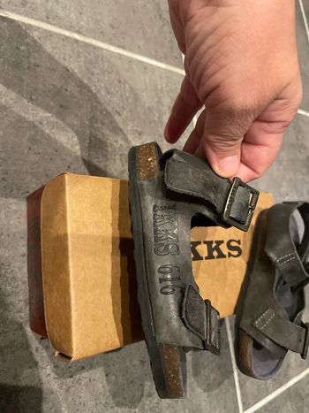 Sandales ikks taille 26
