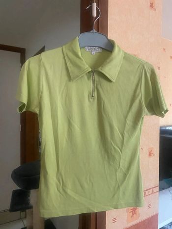 Polo femme taille 38 très bon etat