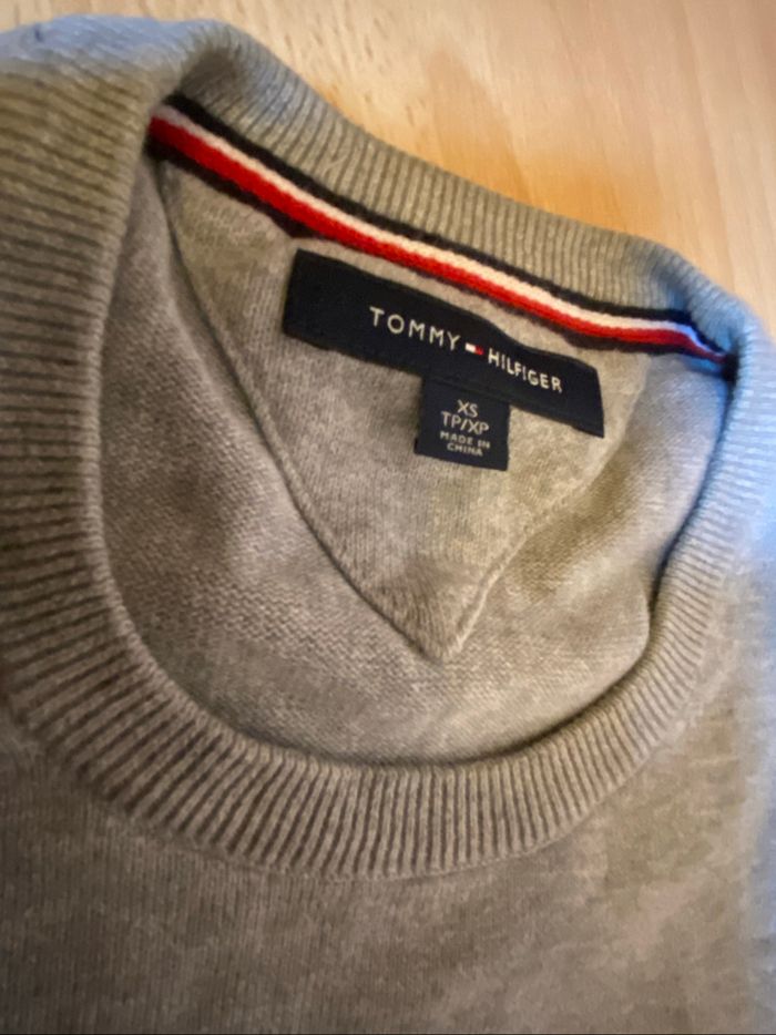 Pull Hilfiger Taille XS - photo numéro 3