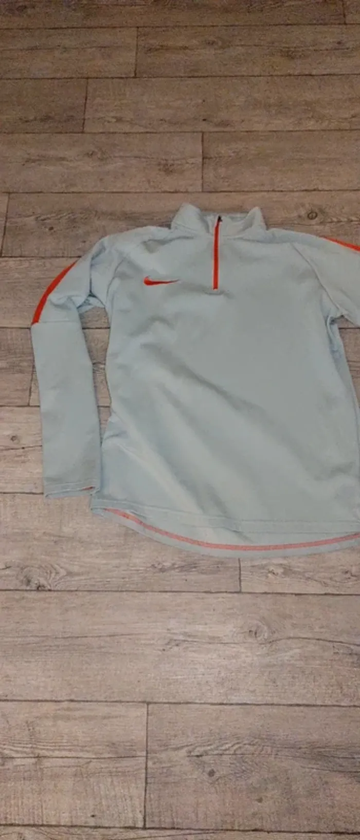 Sweat Nike - photo numéro 2