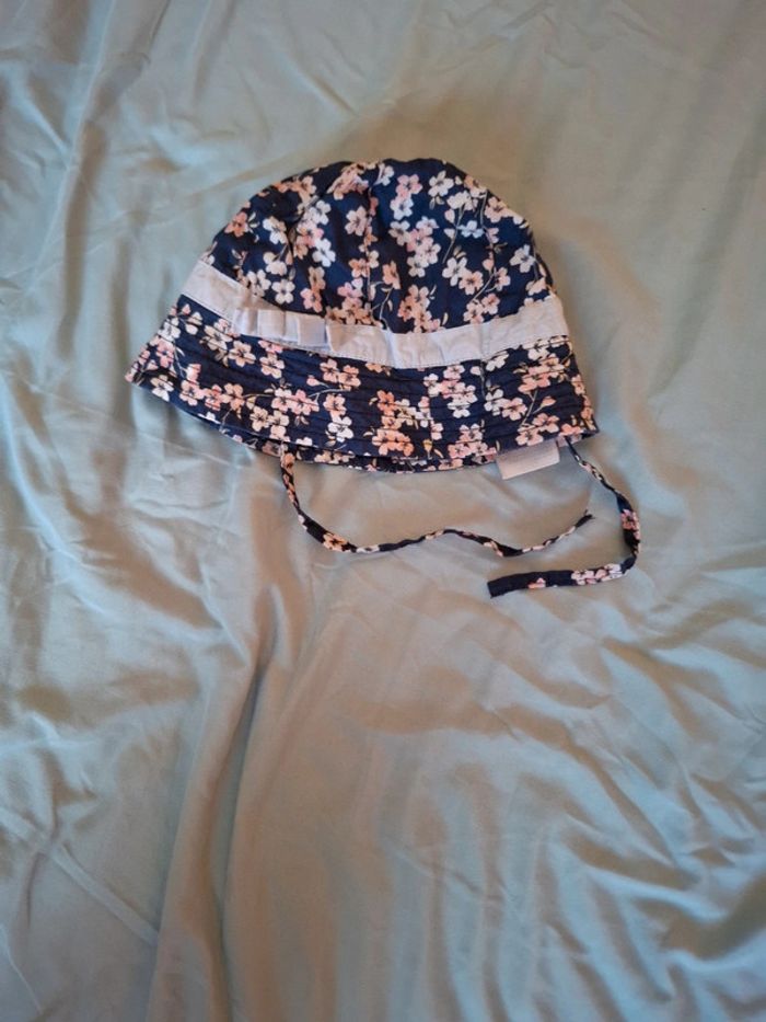 Chapeau bébé