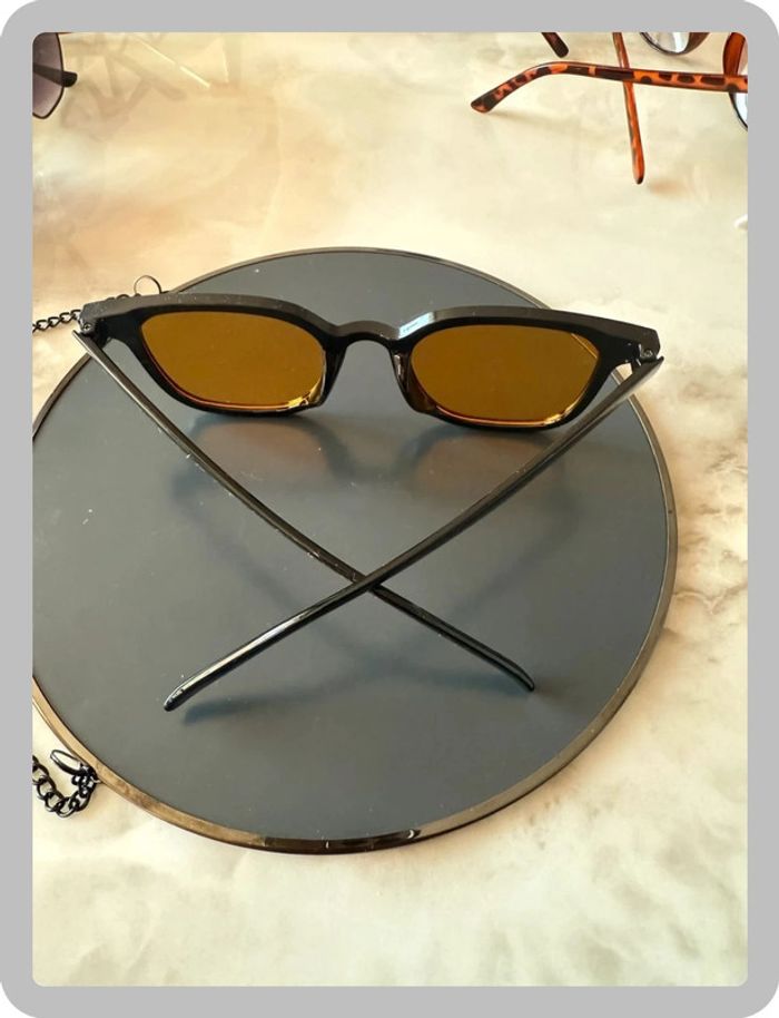 Lunette de soleil noire / jaune - photo numéro 4