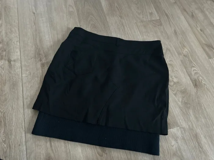 Anvers minijupe noire en laine vierge, femme, taille 38 - photo numéro 3