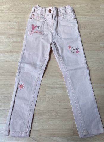 Jean rose taille 4 ans