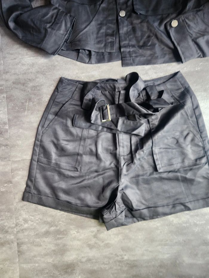 Ensemble veste short noir - photo numéro 2