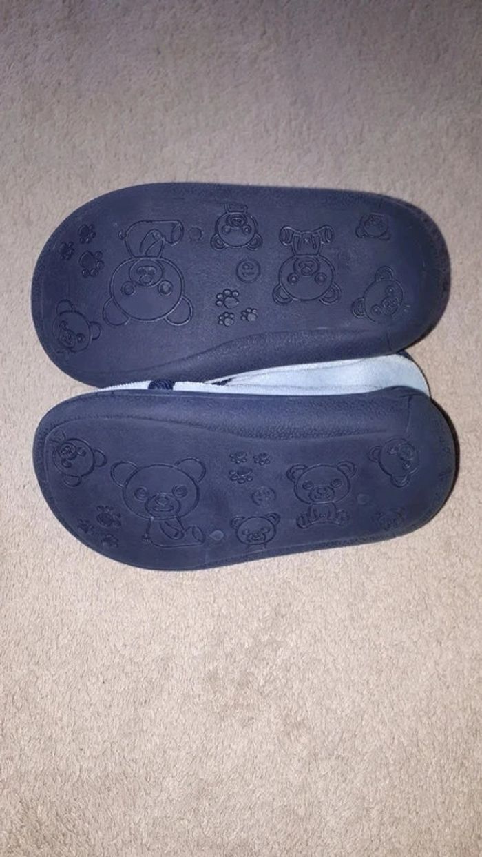 Chaussons bébé 19 - photo numéro 6