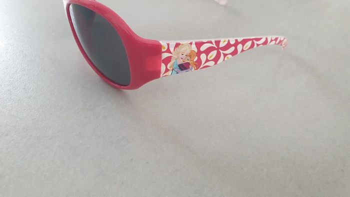 Lunettes de soleil enfant - photo numéro 2