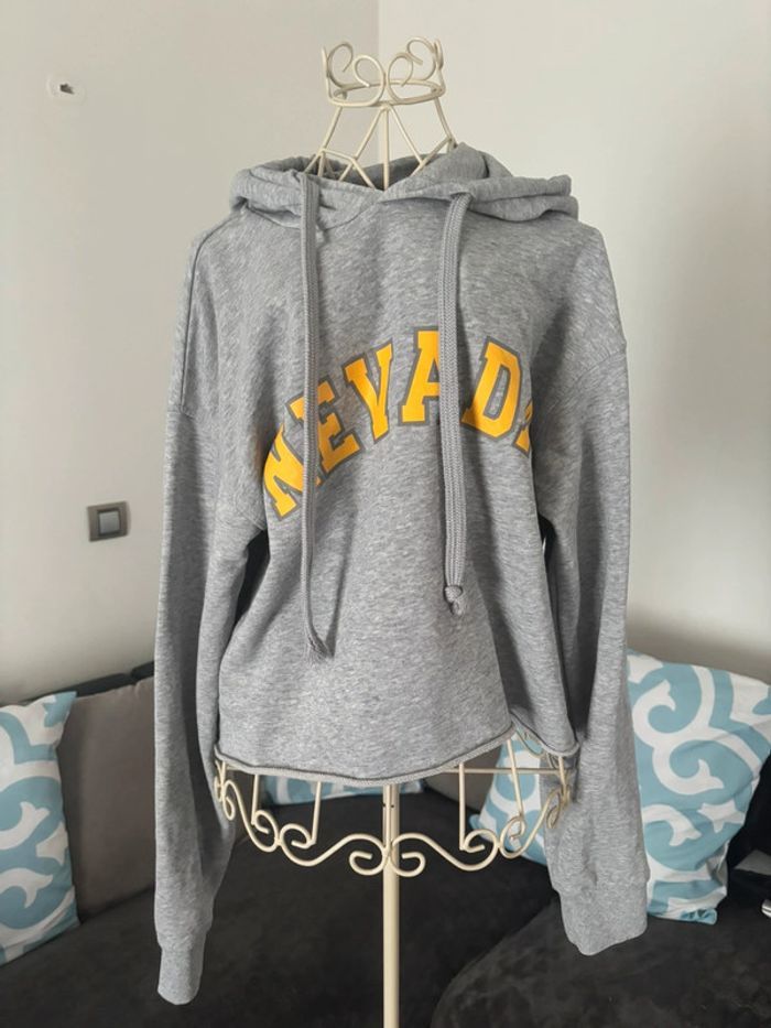 Sweat capuche large Bershka taille M - photo numéro 1