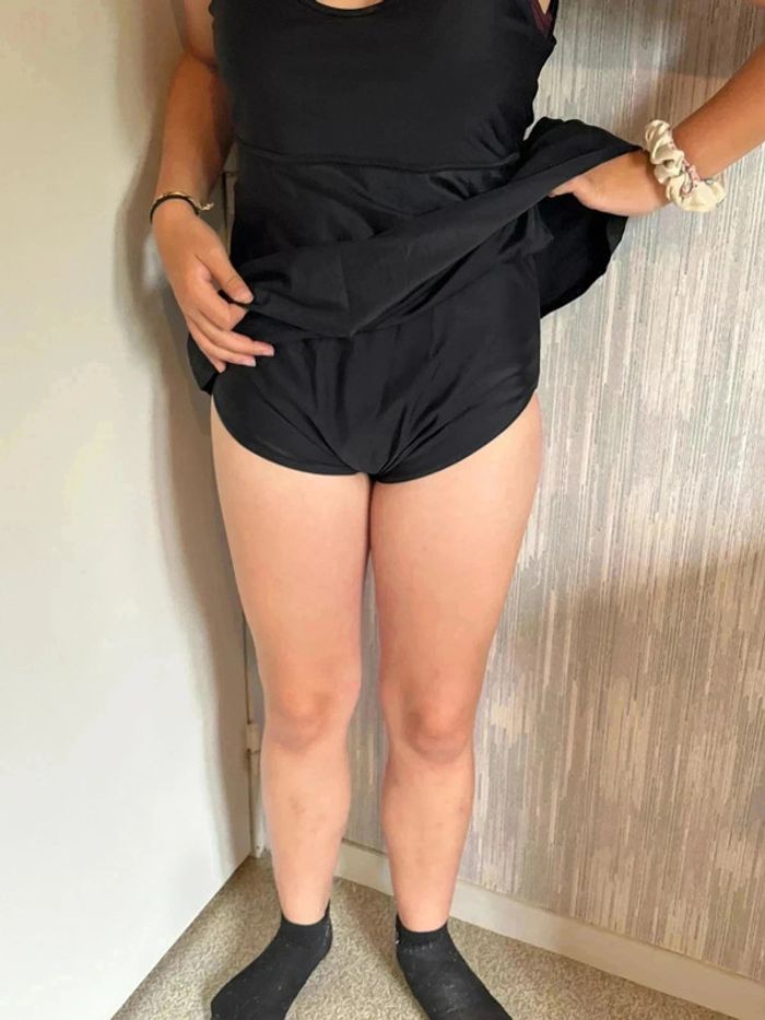 Robe de bain avec culotte taille 46 neuve sans étiquette• - photo numéro 2