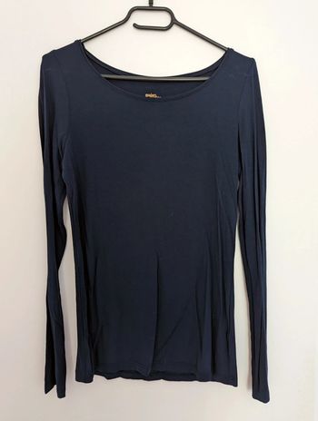 Tee shirt a manches longues femme 🙂