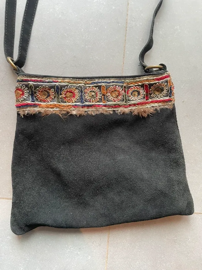 Sac bandoulière femme velours suédine mi saison - photo numéro 3