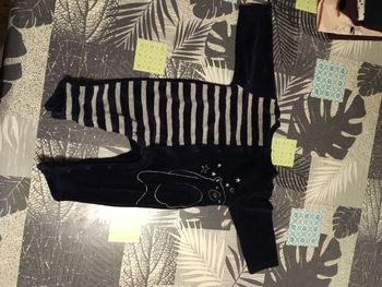 Pyjama velours taille 3 mois